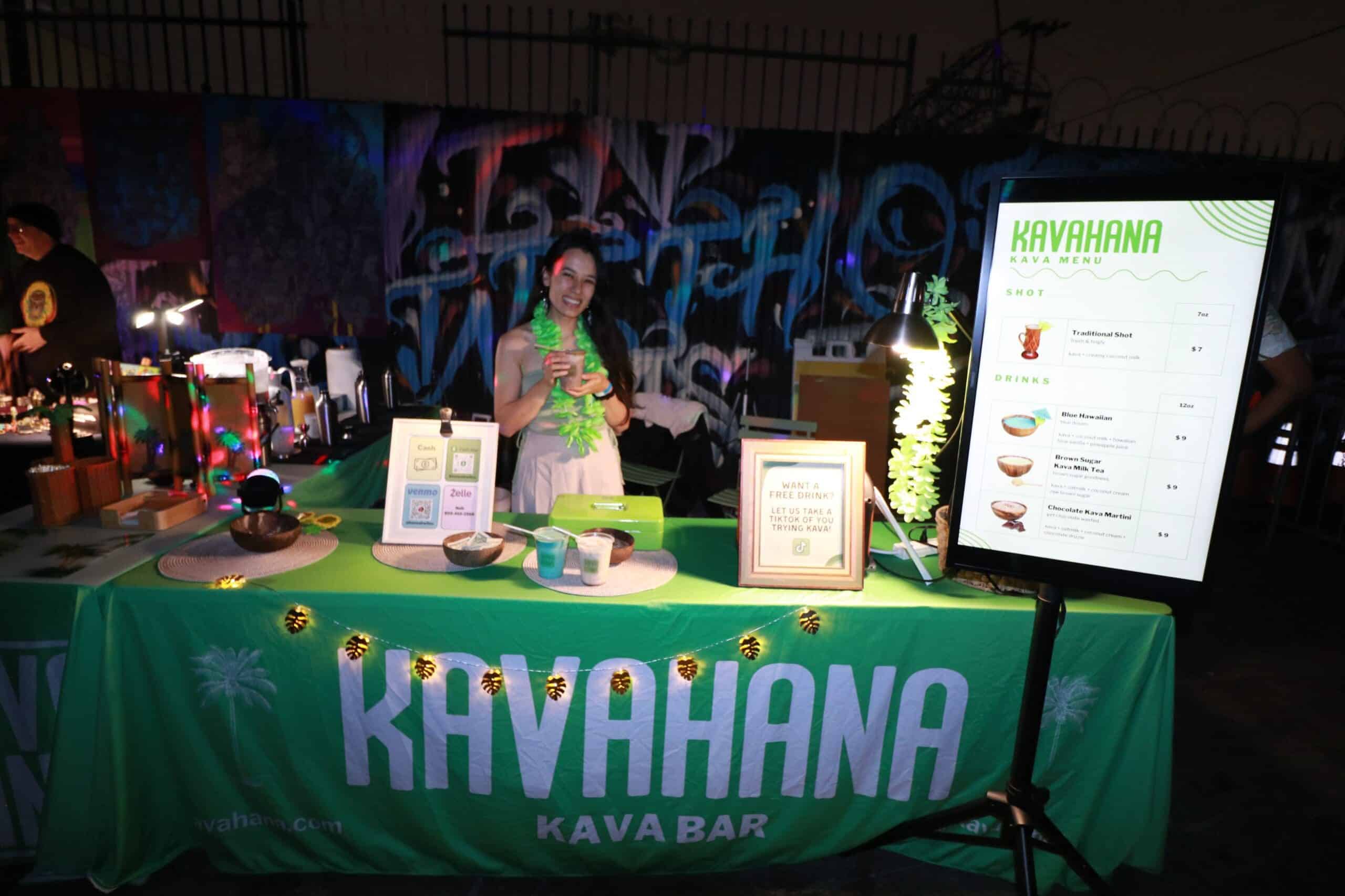 Kavahana at a Rave in Los Angeles   Kavahana